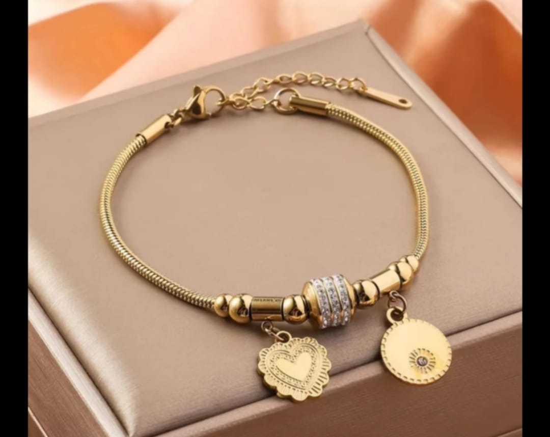 18K GOLD PLATED CHARM CHAIN STAINLESS STEEL BRACELET