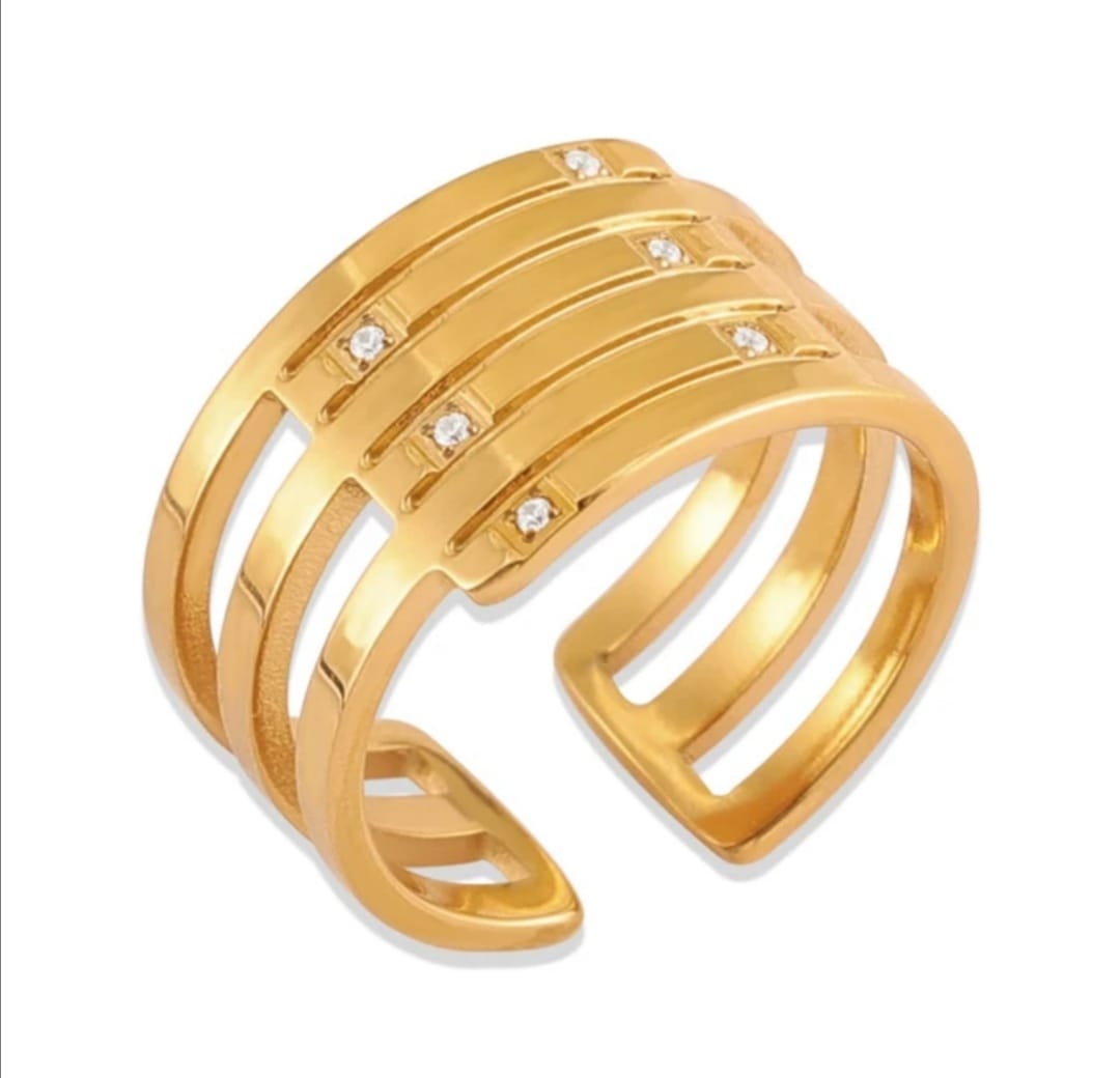 MULTI-LAYERS TWINKLING CUBIC ZIRCON RING