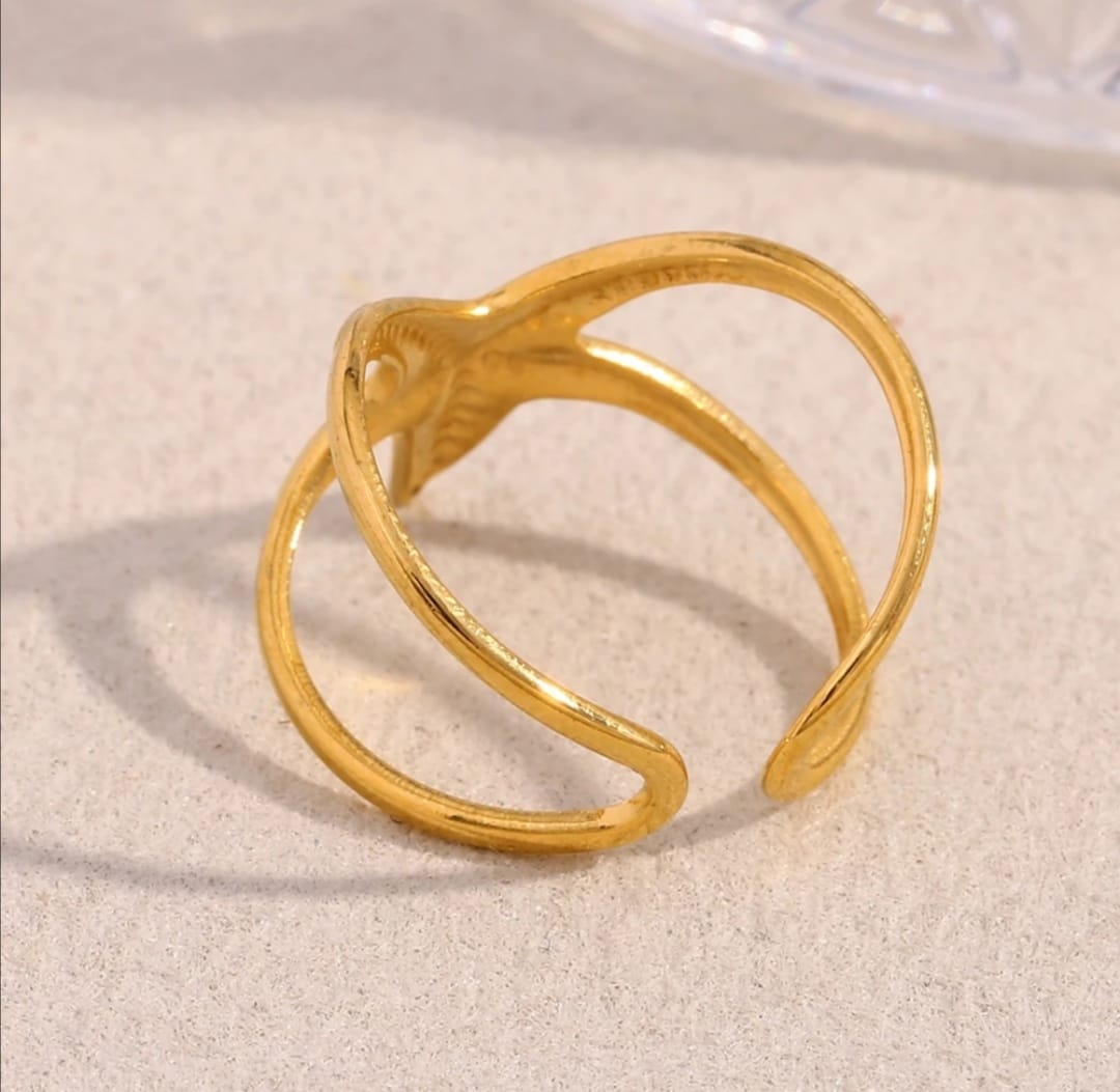 STARFISH ENGRAVED RING