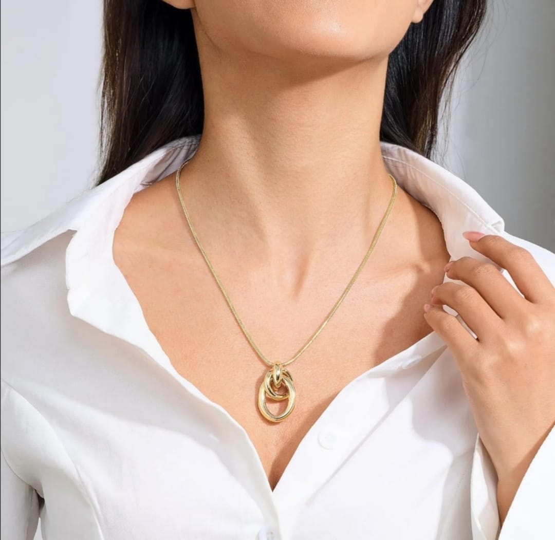 VINTAGE STAINLESS STEEL GOLD-LINKED NECKLACE